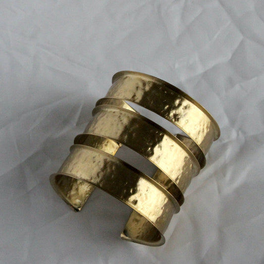 Linear Cuff